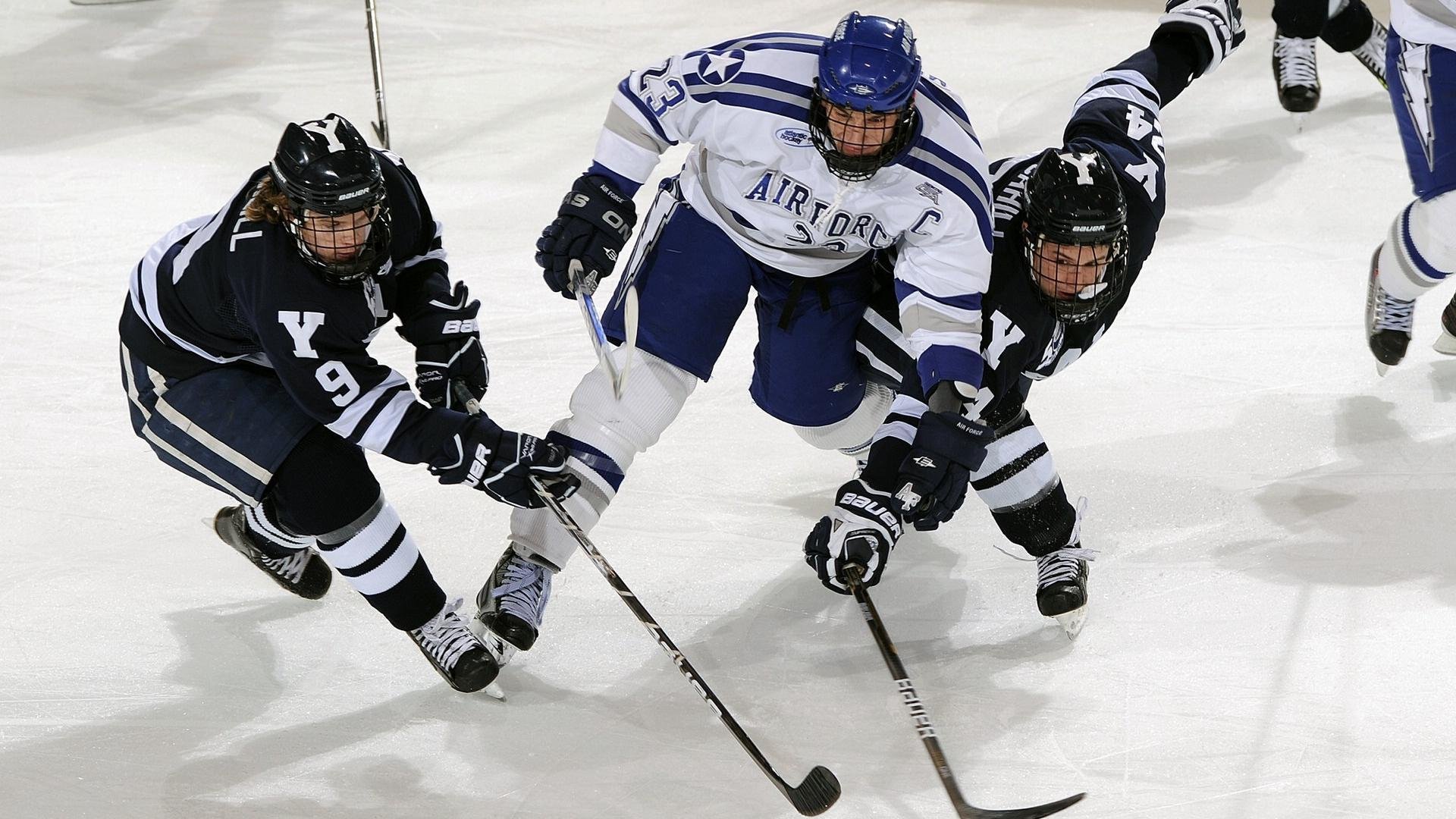 “尼古拉斯·桑特基的战术洞察与出色技巧，助力阿根廷美洲狮队重新崛起”